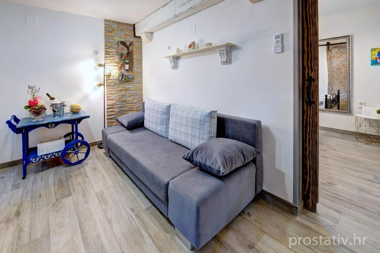 Apartmani Frankopan Senj  Exteriér fotografie