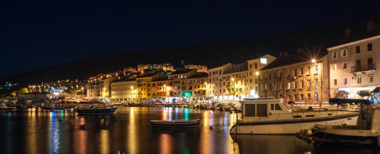 Apartmani Frankopan Senj  Exteriér fotografie